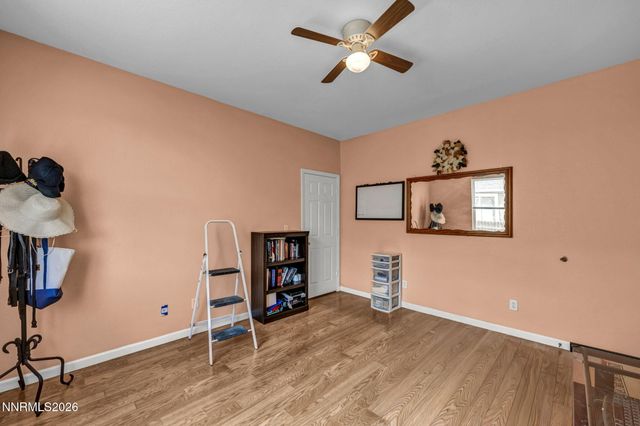 570 Sunrise Circle, Fernley, NV 89408