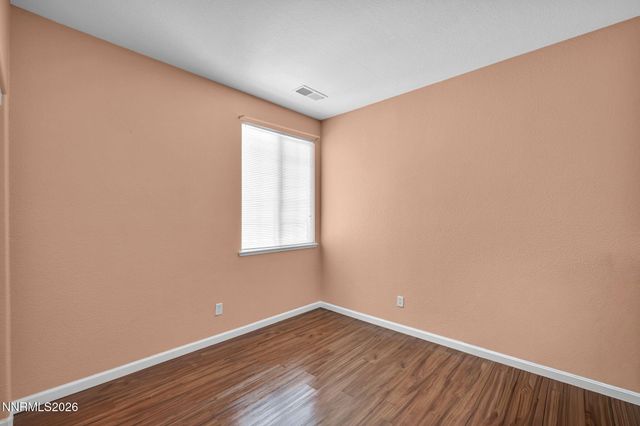 570 Sunrise Circle, Fernley, NV 89408