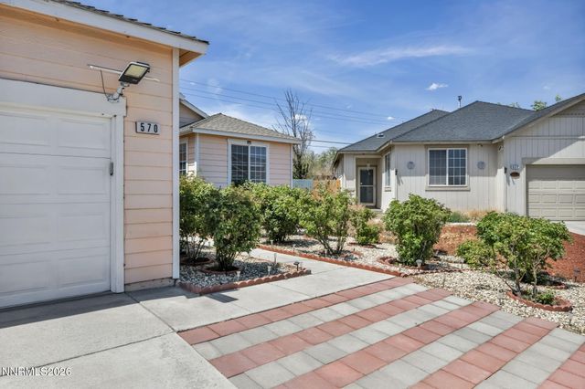 570 Sunrise Circle, Fernley, NV 89408