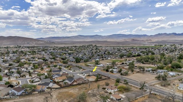 570 Sunrise Circle, Fernley, NV 89408