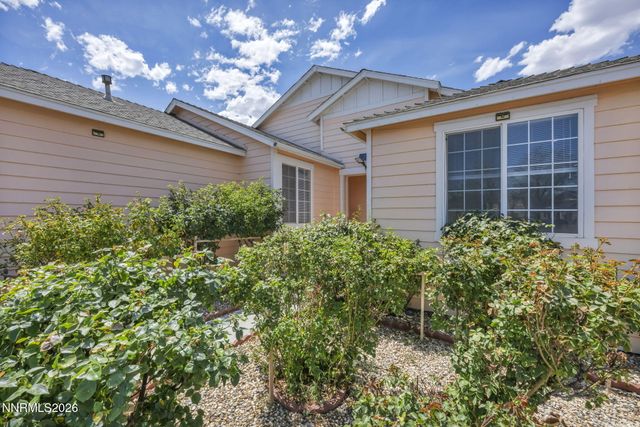 570 Sunrise Circle, Fernley, NV 89408