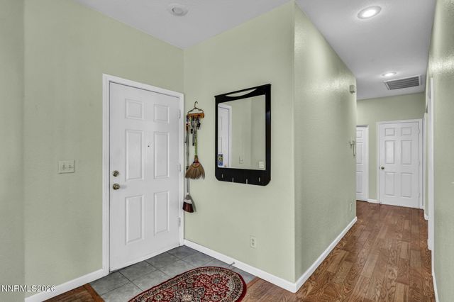 570 Sunrise Circle, Fernley, NV 89408