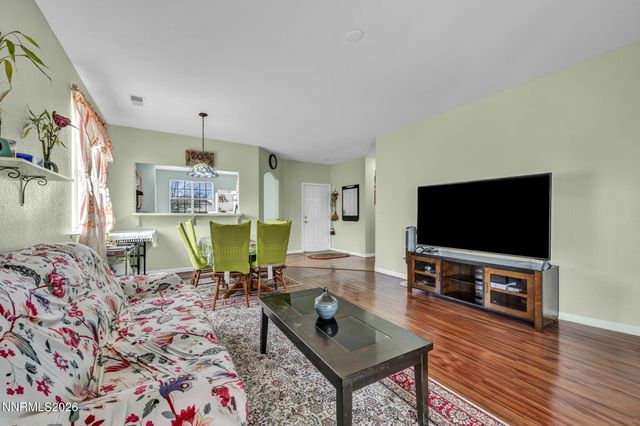 570 Sunrise Circle, Fernley, NV 89408