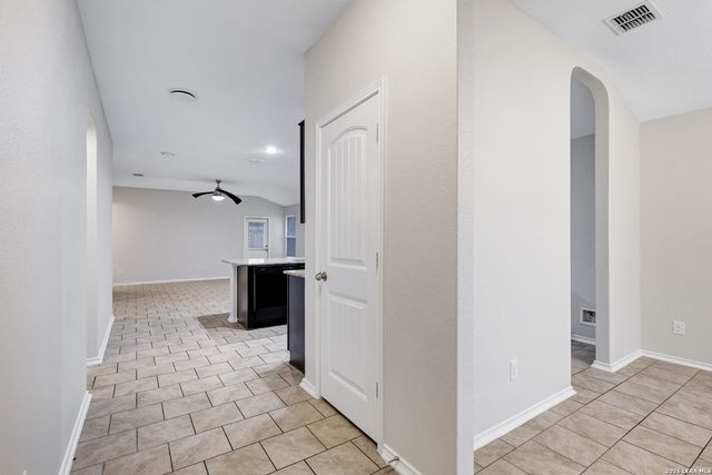 7031 Aphrodite Mist, San Antonio, TX 78252