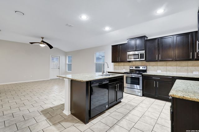 7031 Aphrodite Mist, San Antonio, TX 78252