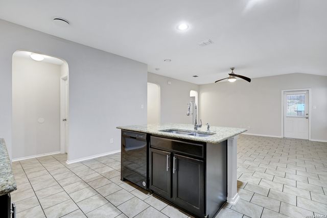 7031 Aphrodite Mist, San Antonio, TX 78252