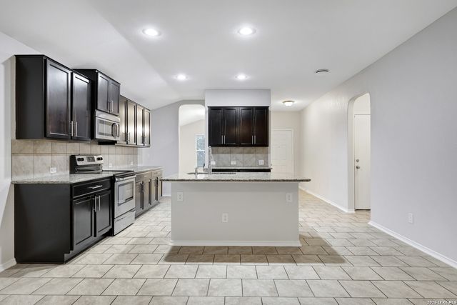 7031 Aphrodite Mist, San Antonio, TX 78252