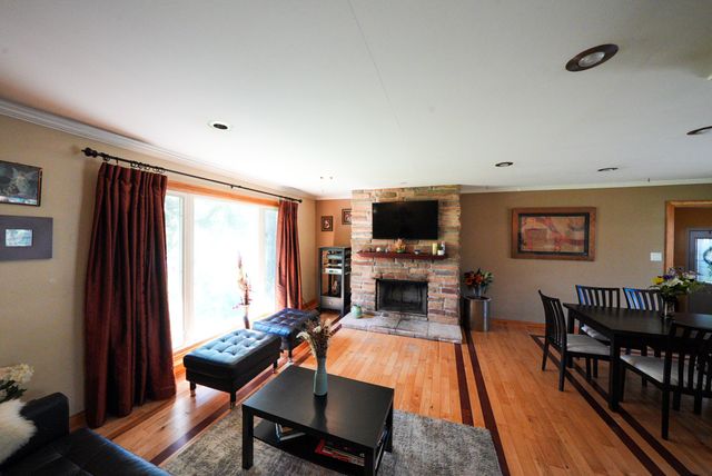 1534 Sequoia Lane, Darien, IL 60561