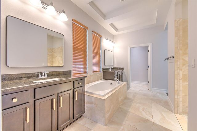 5943 JASPER GLEN DRIVE, Lithia, FL 33547