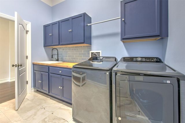 5943 JASPER GLEN DRIVE, Lithia, FL 33547