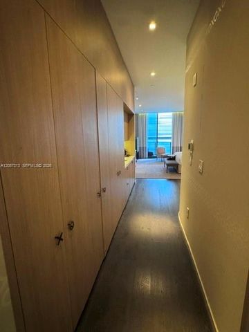 801 S Miami Ave 409, Miami, FL 33130