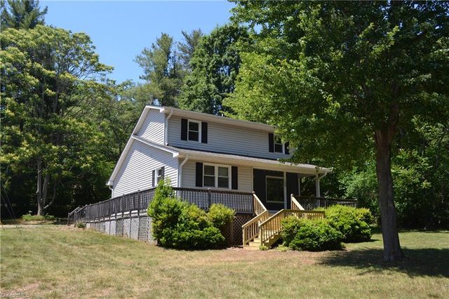 100 Coleman Street, Mayodan, NC 27027