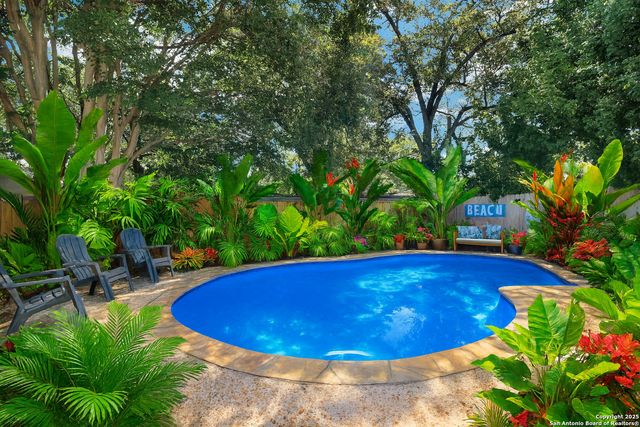 118 Routt St, Alamo Heights, TX 78209