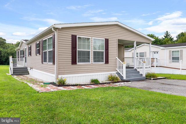 39 QUEEN ELEANOR DR, Elkton, MD 21921