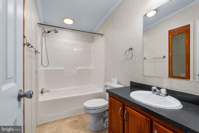 39 QUEEN ELEANOR DR, Elkton, MD 21921
