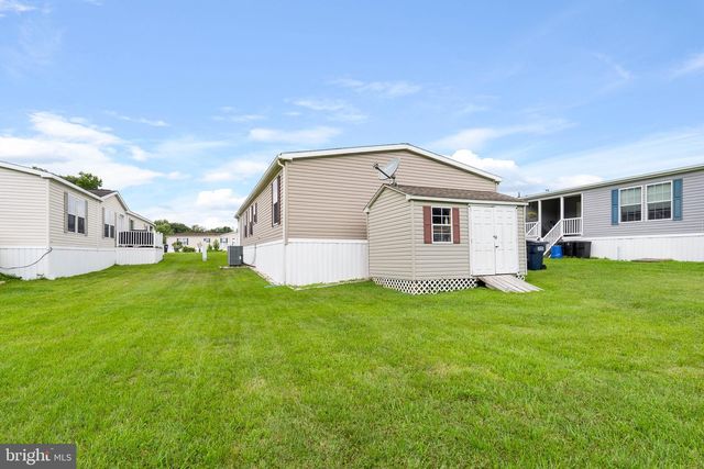 39 QUEEN ELEANOR DR, Elkton, MD 21921