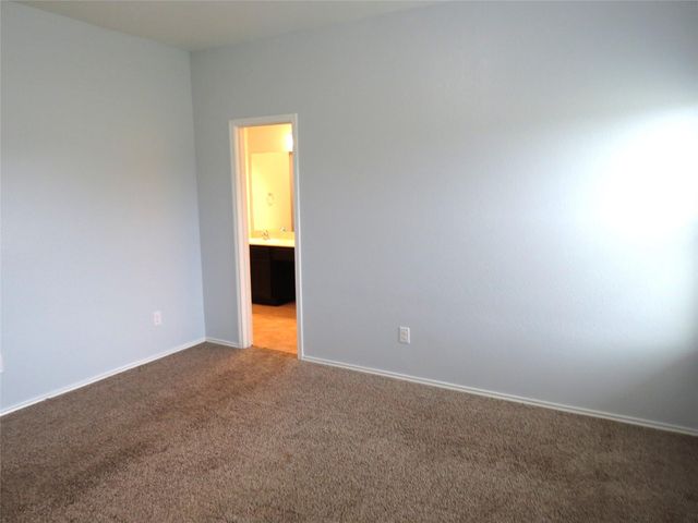 9506 Paloma Creek Drive, Tomball, TX 77375