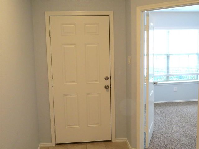 9506 Paloma Creek Drive, Tomball, TX 77375