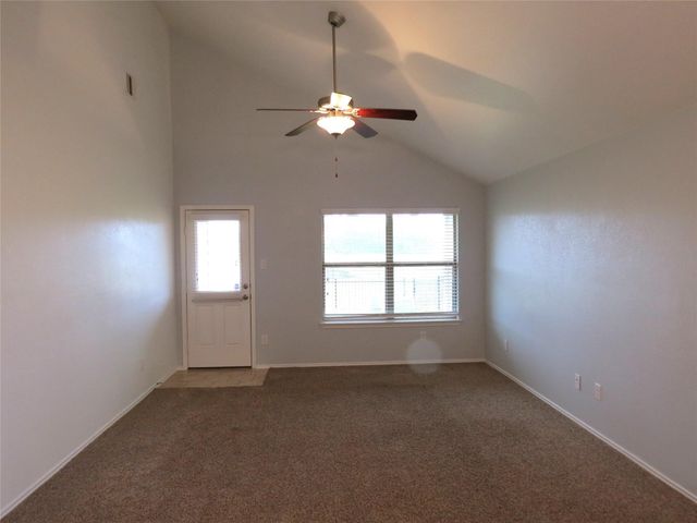 9506 Paloma Creek Drive, Tomball, TX 77375