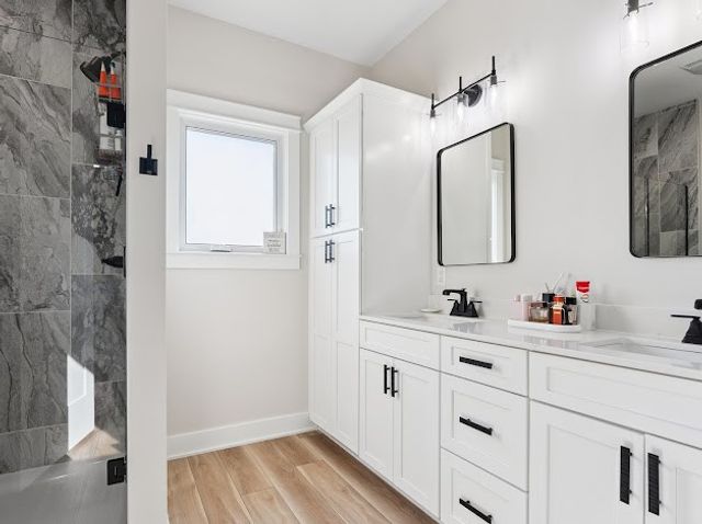 1397 S 52nd Avenue E, Newton, IA 50208