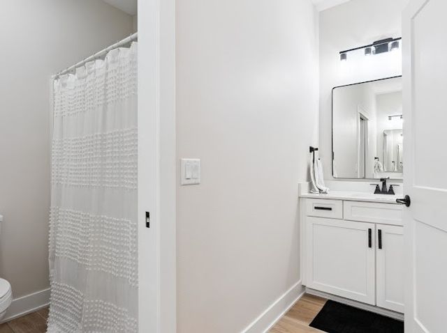 1397 S 52nd Avenue E, Newton, IA 50208