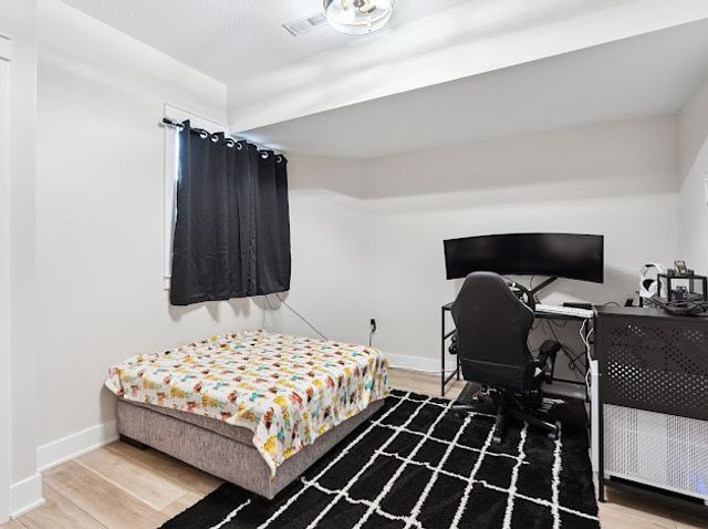 1397 S 52nd Avenue E, Newton, IA 50208