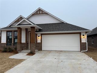 305 Carat Drive, Yukon, OK 73099