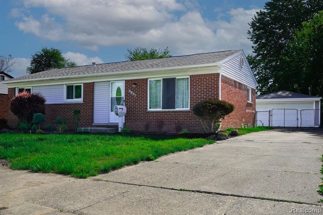 6641 Niagara Street, Romulus, MI 48174
