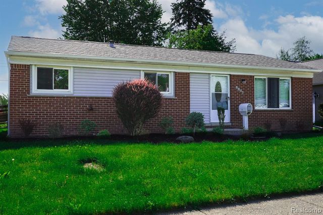 6641 Niagara Street, Romulus, MI 48174