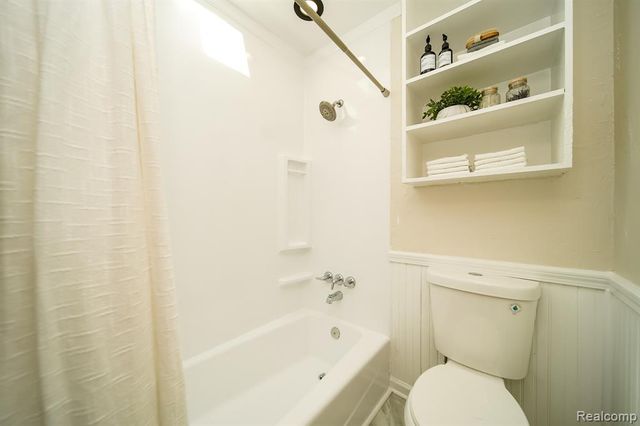 6641 Niagara Street, Romulus, MI 48174
