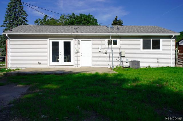 6641 Niagara Street, Romulus, MI 48174