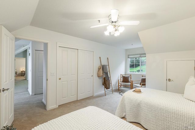 26 Clement Ct, Napa, CA 94558