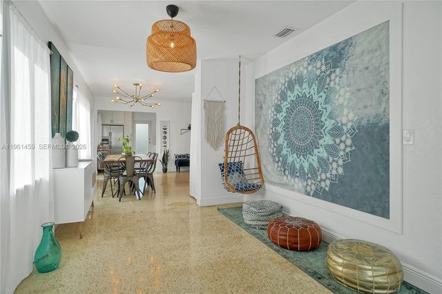 7 NE 50th St, Miami, FL 33137