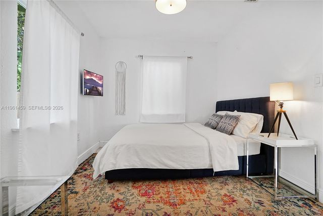 7 NE 50th St, Miami, FL 33137