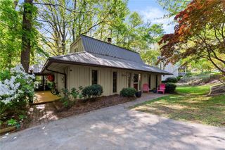 652 Wilshire Place, Gainesville, GA 30501