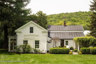 516 County Route 11, Ancram, NY 12502