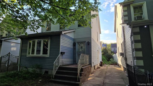 89-35 239th Street, Bellerose, NY 11426