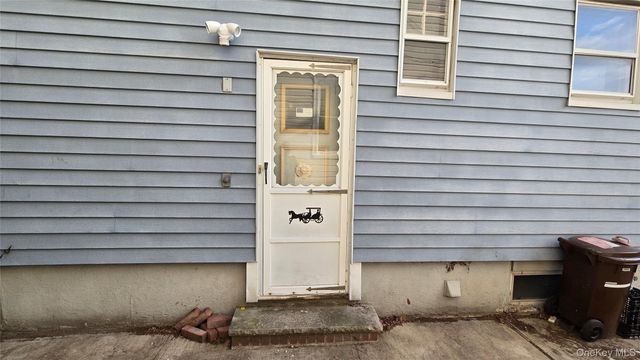 89-35 239th Street, Bellerose, NY 11426