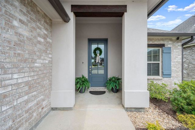 36364 Belle Journee Ave, Geismar, LA 70734