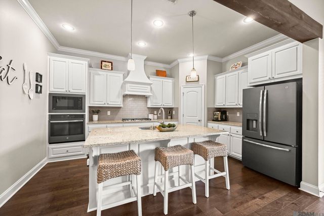 36364 Belle Journee Ave, Geismar, LA 70734