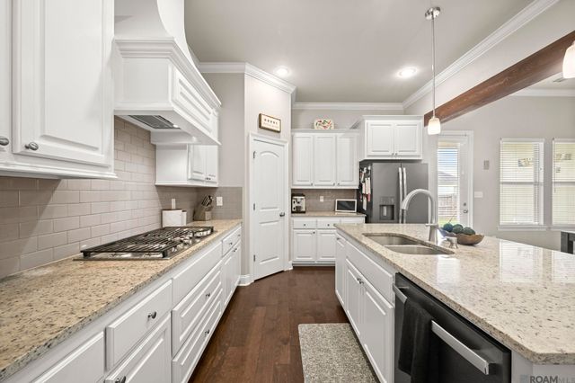 36364 Belle Journee Ave, Geismar, LA 70734