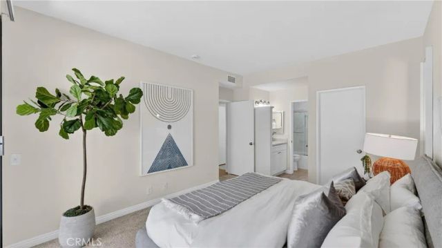 30 Remington, Irvine, CA 92620