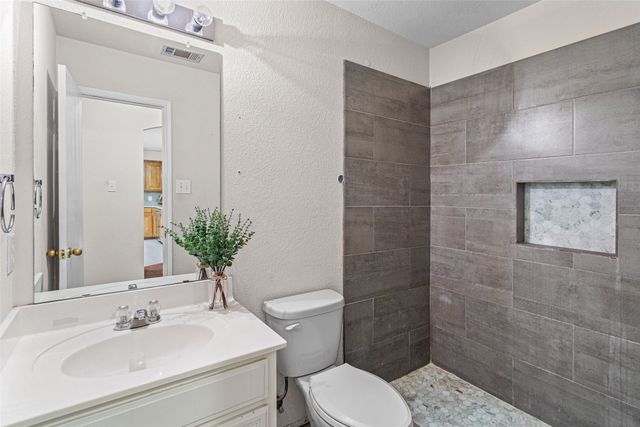 2717 Wildridge Court, Fort Worth, TX 76108