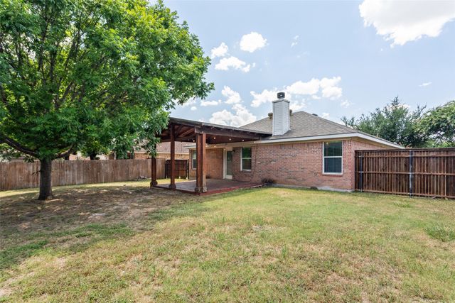 2717 Wildridge Court, Fort Worth, TX 76108
