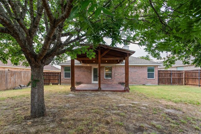 2717 Wildridge Court, Fort Worth, TX 76108