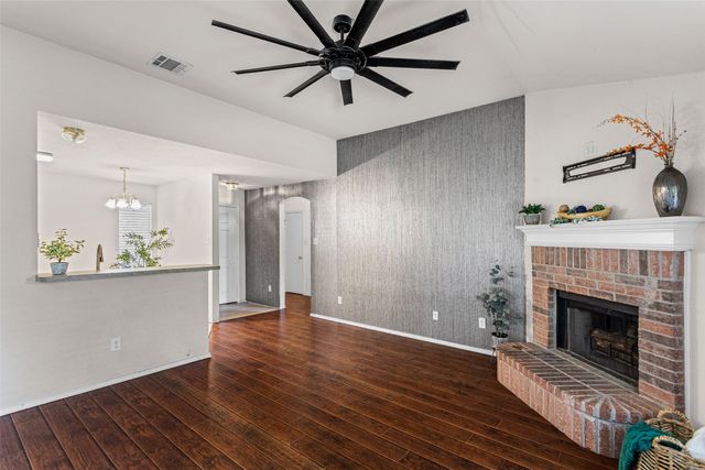 2717 Wildridge Court, Fort Worth, TX 76108