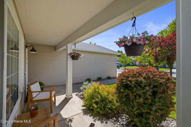 2117 W Rousseau DR, Coeur D'alene, ID 83815