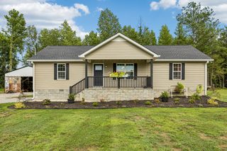 3135 Oak Grove Rd, Goodspring, TN 38460