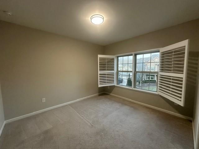 311 Chesterfield Cove, Woodstock, GA 30189