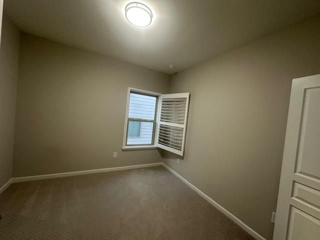 311 Chesterfield Cove, Woodstock, GA 30189